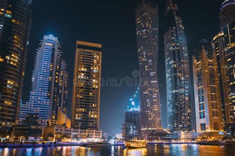 Night View of Dubai Marina Towers. Night Walk on Tourist Boat ...