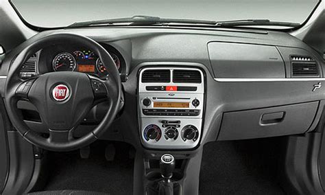 inoversum: Fiat Punto Interior Images