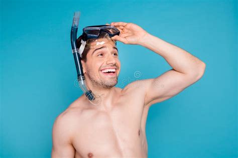 Shirtless Diver Stock Photos - Free & Royalty-Free Stock Photos from Dreamstime