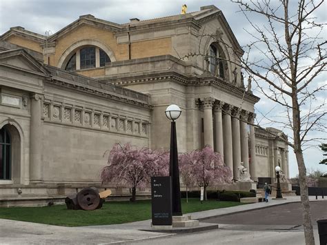 .: Quick Trip to St. Louis Art Museum