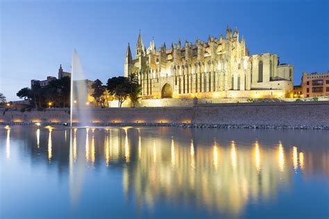 Catedral de Mallorca | Palma de Mallorca, Spain Attractions - Lonely Planet