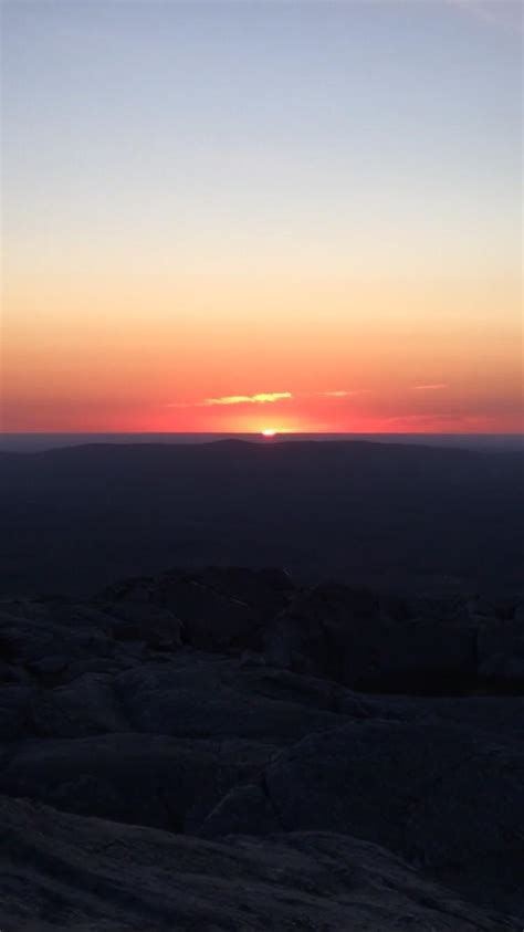 Mt. Monadnock sunrise hike 👌🏼 : r/newhampshire