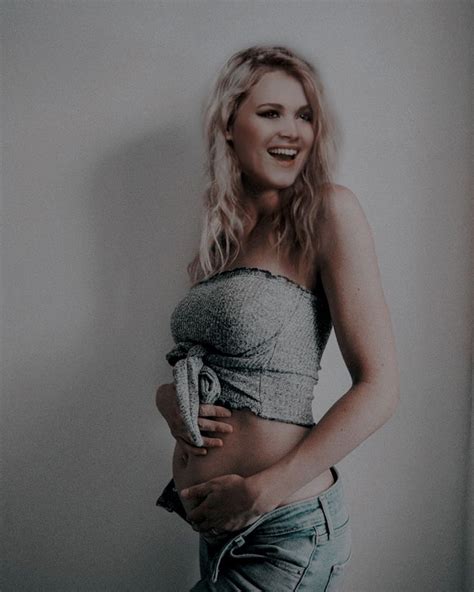 Pregnant Eliza Taylor | Manip by Sofii-1D-Restart-1 on DeviantArt ...