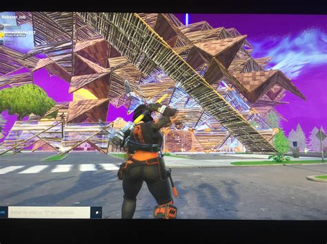 This is what I get for playing stone wood with friends : r/FORTnITE