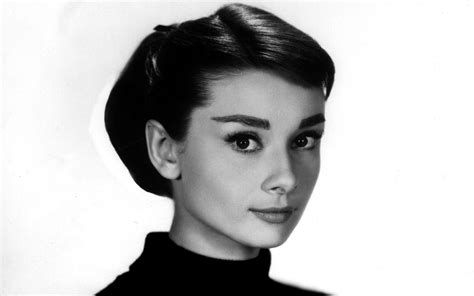 Audrey Hepburn wallpaper | 1920x1200 | #48916