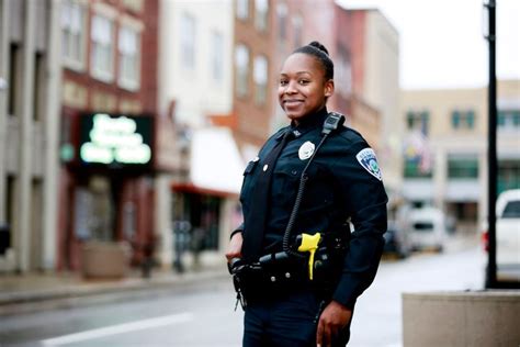 This West Virginia Town Just Welcomed Its First Black Female Cop | HuffPost