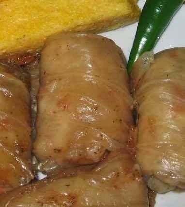 Reteta Sarmale din carne de porc cu varza acra si costita afumata pentru un meniu de Craciun ...