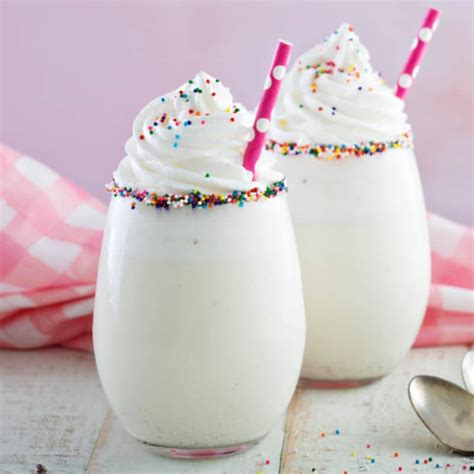 Almond Milk Milkshake- Just 3 Ingredients! - The Big Man's World