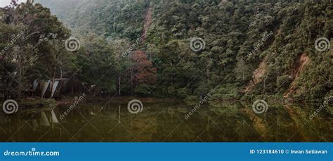 Telaga warna puncak bogor stock photo. Image of view - 123184610