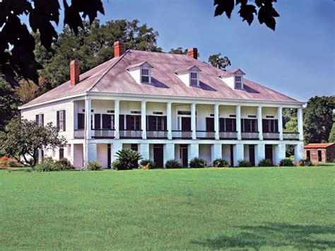10 Best Plantations in New Orleans for History Tours - TripShock!