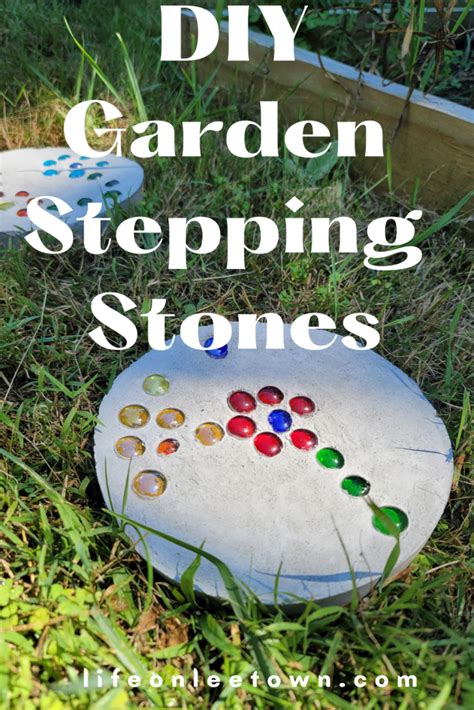 DIY Garden Stepping Stone Tutorial - Life on Leetown