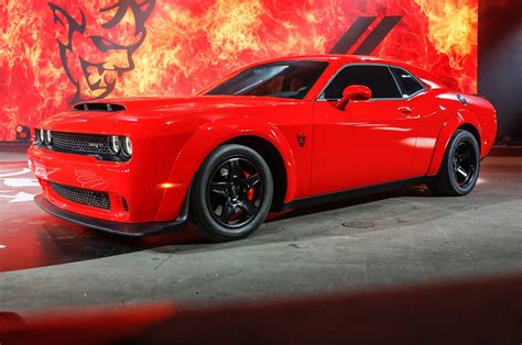 Dodge unveiled what it claims is the fastest muscle car ever: the 2018 ...