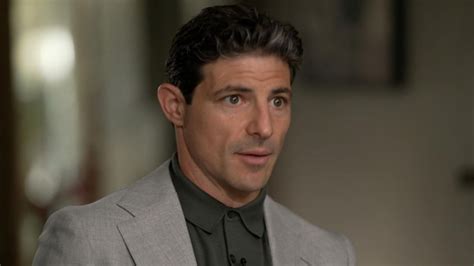 Video ABC News' Matt Gutman opens up about struggle with panic attacks ...