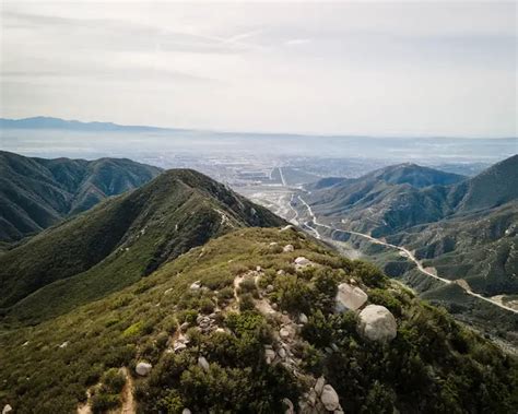 Stoddard Peak Hiking Guide: Map, Directions, & Fun Facts