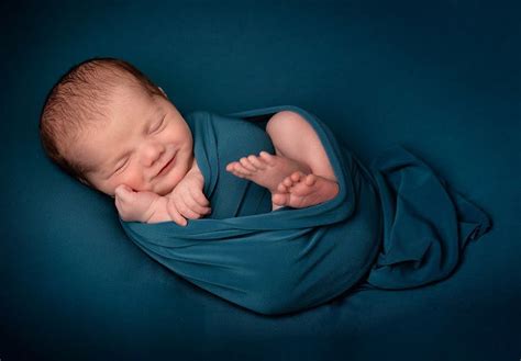 Newborn Photography Archives - ExpertPhotography