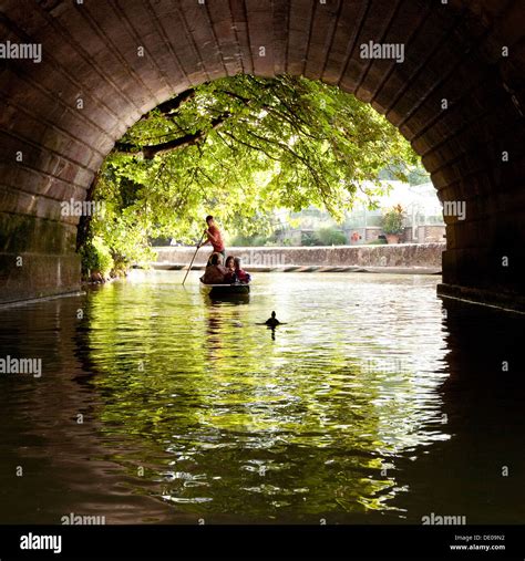 Cherwell oxford punting hi-res stock photography and images - Alamy