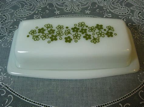 Vintage Pyrex Daisy Spring Blossom Green Pattern Butter Dish