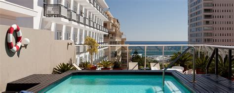 Seaside Hotels in Sea Point | Protea Hotel Cape Town Sea Point