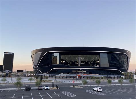 Allegiant-Stadion - Las Vegas Raiders jalkapallo stadion | Hi-Tech