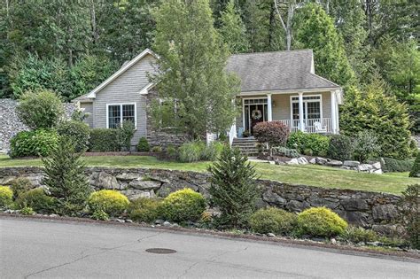 5 Ridgeland Rd, Smithfield, RI 02917 - MLS 1318824 - Coldwell Banker