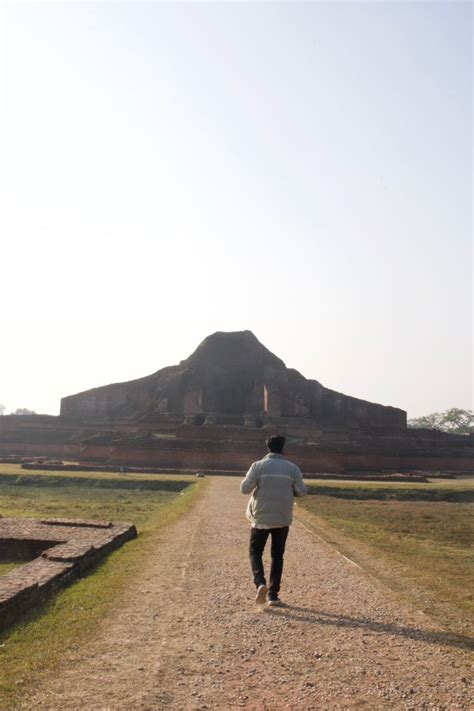 Somapura Mahavihara | Unesco world heritage site, Hindu statues ...