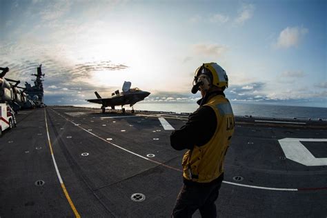 [ Forbes ] It’s Official: After A 75-Year Gap, The Japanese Navy Has An ...