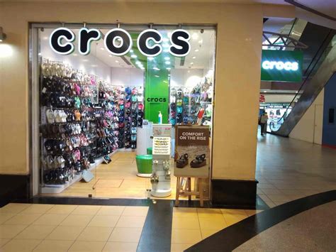 Sale > nearest crocs store > in stock