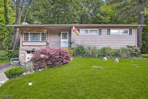 Ringwood, NJ Real Estate - Ringwood Homes for Sale | realtor.com®