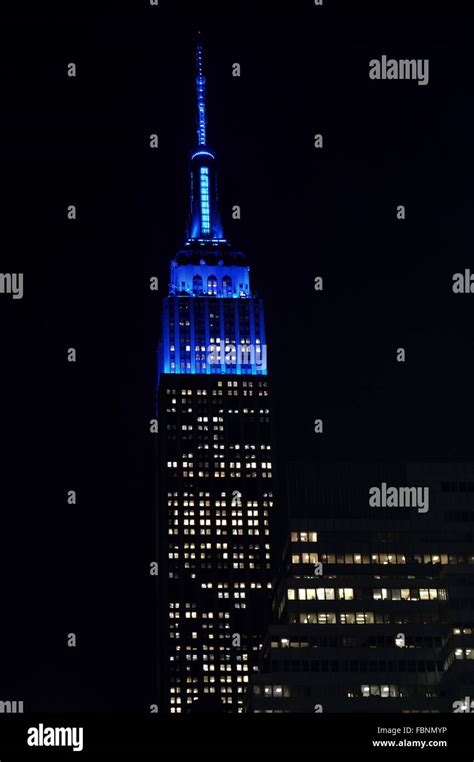 A lights of the Empire State Building Stock Photo - Alamy