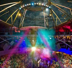 La boom nightclub in Cancun. Dry ice shot up from the dancefloor. Amazing! | Nightlife travel ...