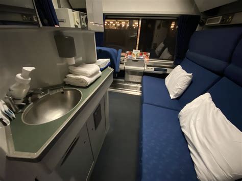 Amtrak Silver Meteor Sleeper Service Review [D.C to Miami]