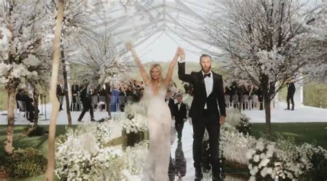 Paulina Gretzky shares beautiful scenes into wedding with Dustin ...