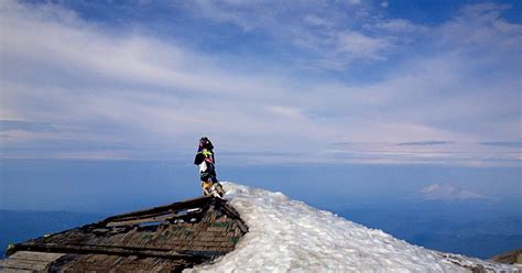 Hike to the Summit of Mount Adams via South Climb, South Climb Trailhead