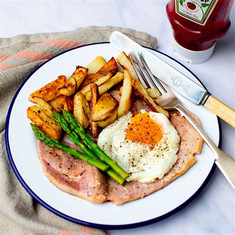 Gammon steak, egg, chips & asparagus • Lou's Kitchen Corner