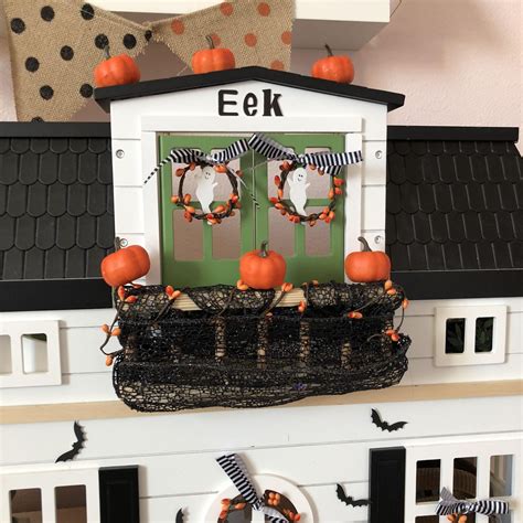 Dollhouse Makeover- with Halloween Decor - Treehouse Threads