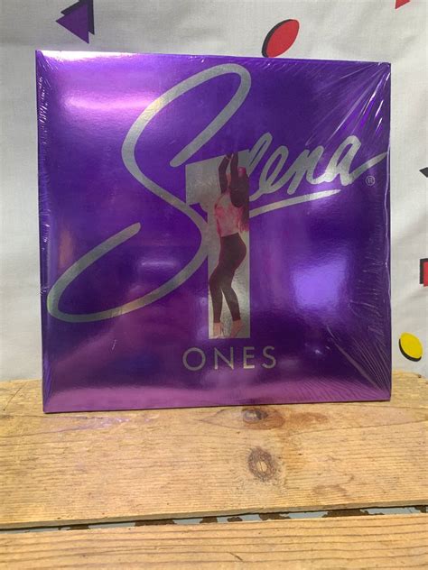 Bw Vinyl Selena – Ones | Boardwalk Vintage