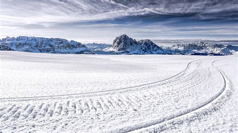 Winter - Seceda Cableways AG - Ortisei in Val Gardena - Dolomites - South Tyrol - Italy