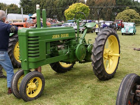 John Deere Model B Tractor. - a photo on Flickriver