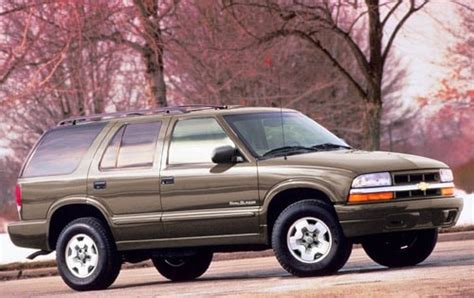 2001 Chevrolet Blazer Review & Ratings | Edmunds