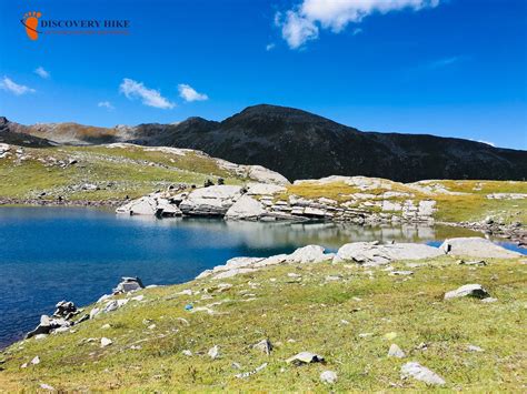 BARAADSAR LAKE TREK - Discovery Hike