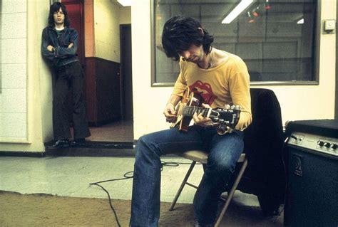 Mick Jagger, Rolling Stones, guitars, Keith Richards, musicians HD wallpaper | Pxfuel