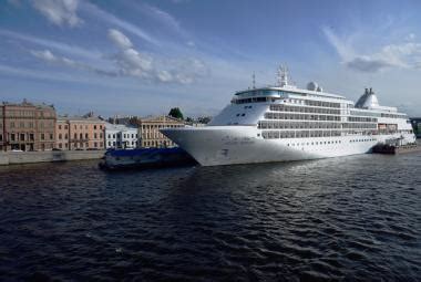 Silversea becomes first cruise line to visit Antarctica | Cruise.Blog