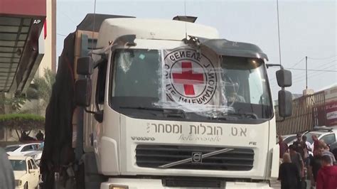 Video More humanitarian aid arrives in Gaza - ABC News