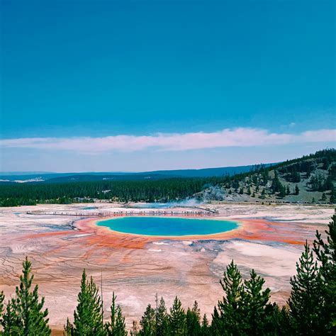 Grand Prismatic Spring - Yellowstone National Park [OC] [3000x3000] : r/EarthPorn