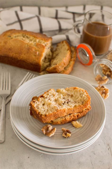 Basic Walnut Bread - Easy Recipe Depot