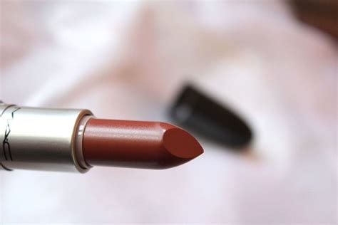 MAC Taupe Lipstick | Best Matte Nude Lipstick