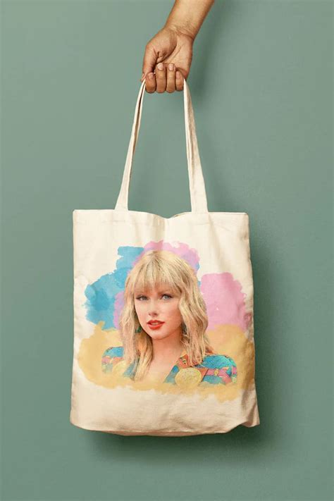 Taylor Swift Tote Bag - ShopperBoard