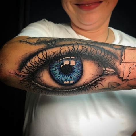 The blue eye realistic tattoo. 𝓜𝓸𝓷𝓲𝓴𝓪 on Instagram: “The blue eye. 👁 #tattoo #tattoos # ...