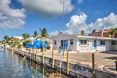 Coconut Canal (MA918) | Florida Keys Vacation Rentals