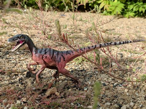 [Dino Art] [OC] Velociraptor repaint (Disney's raptor from "Dinosaur"), : r/Dinosaurs